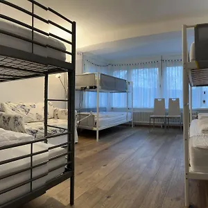 Viktoria Budget Zúrich